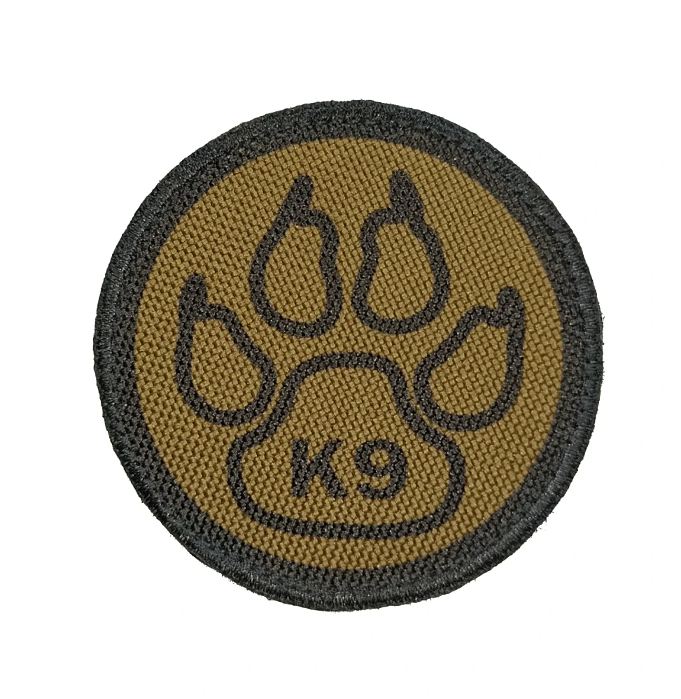 Nášivka kulatá K9 psí tlapka coyot