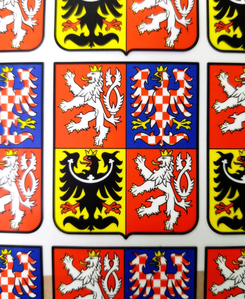 Nažehlovačka velký státní znak ČR
